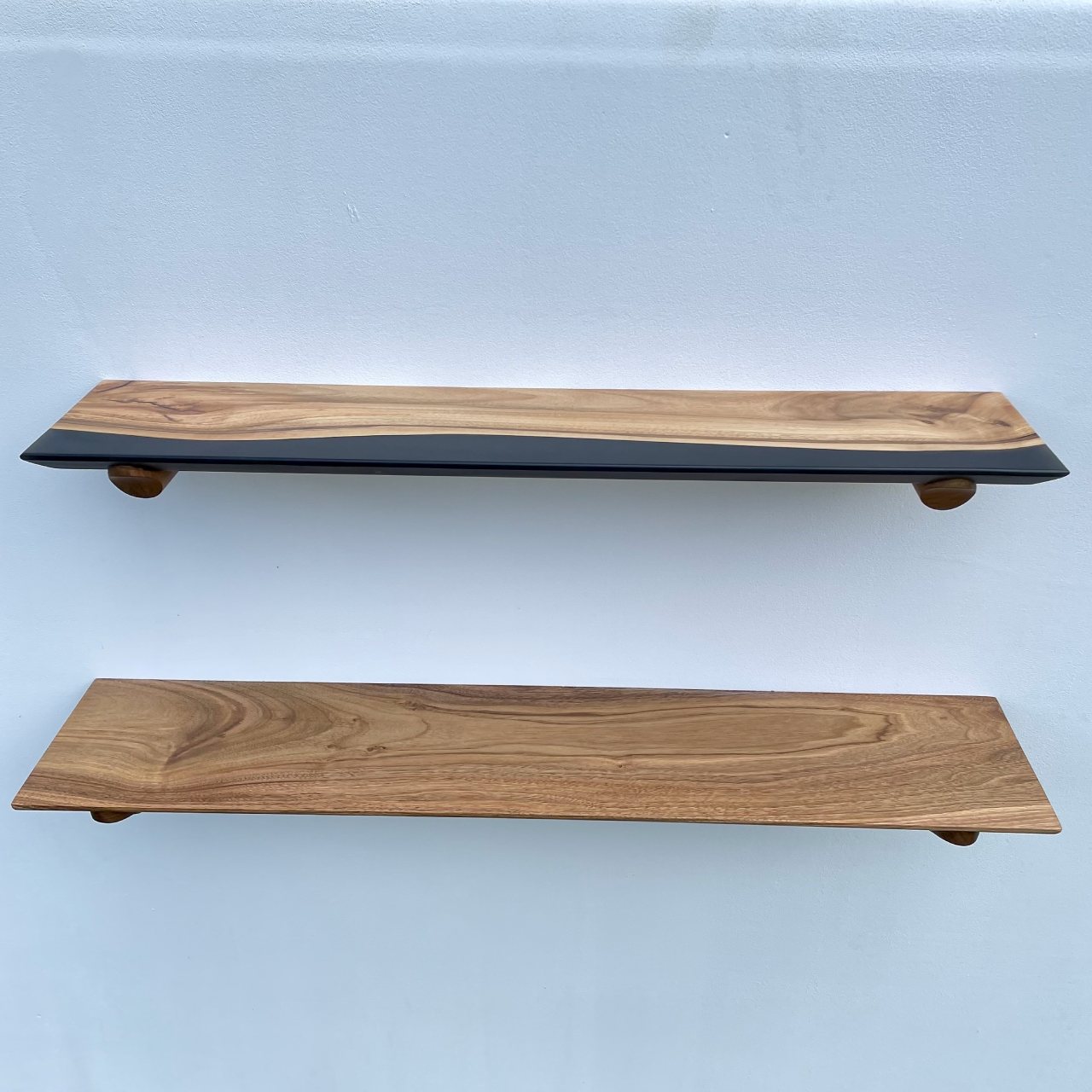 Плаваюча полиця Walnut Classic